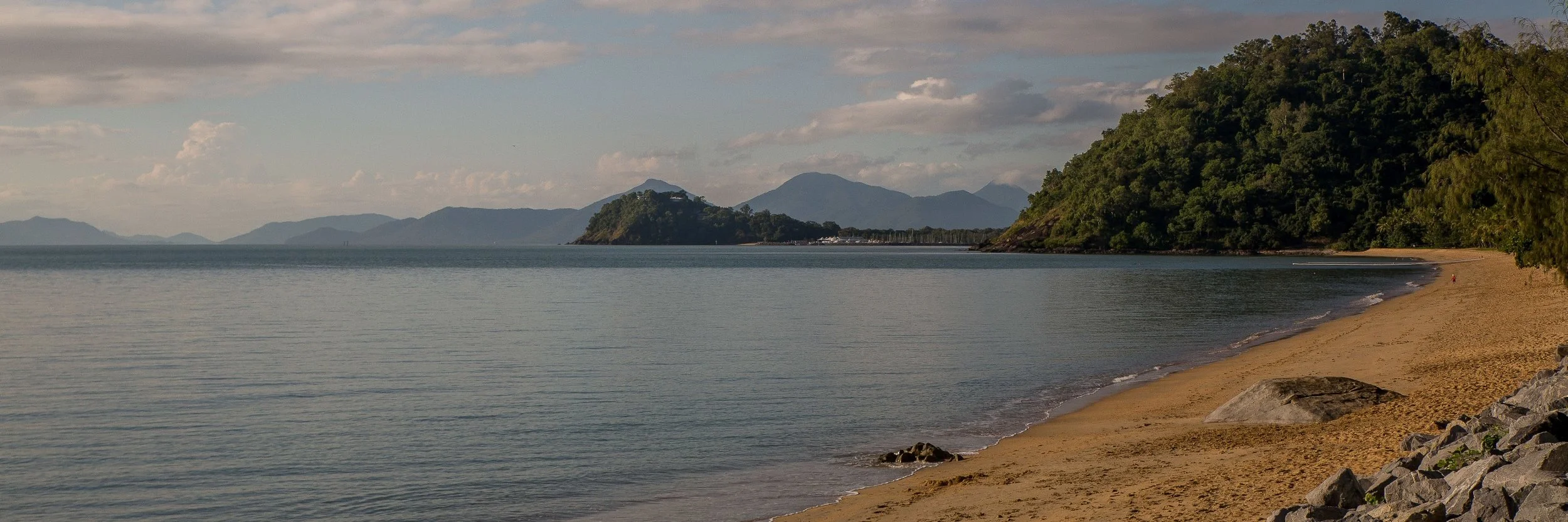 Trinity Beach,027,-.JPG