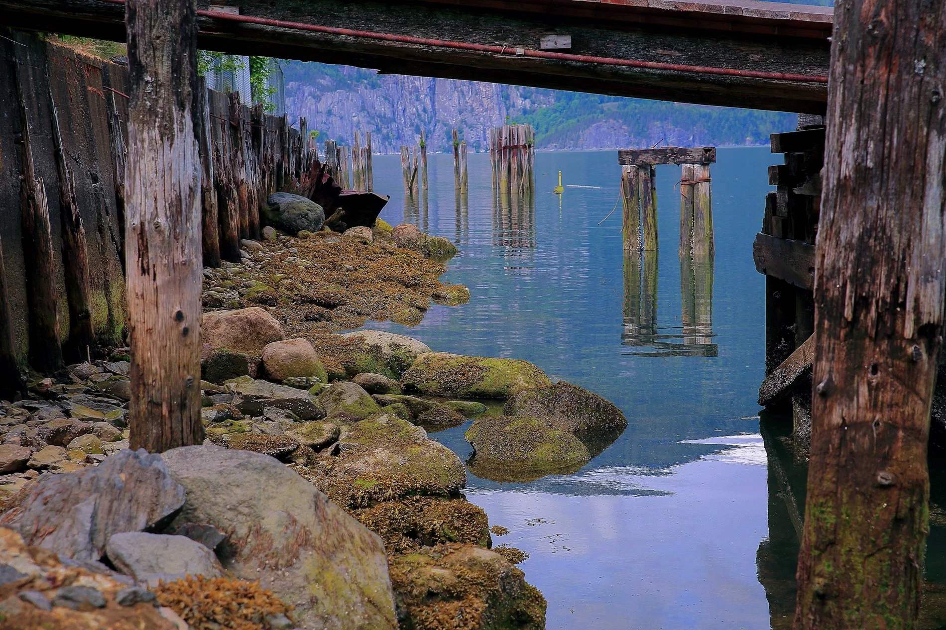 Howe Sound,155,-.JPG