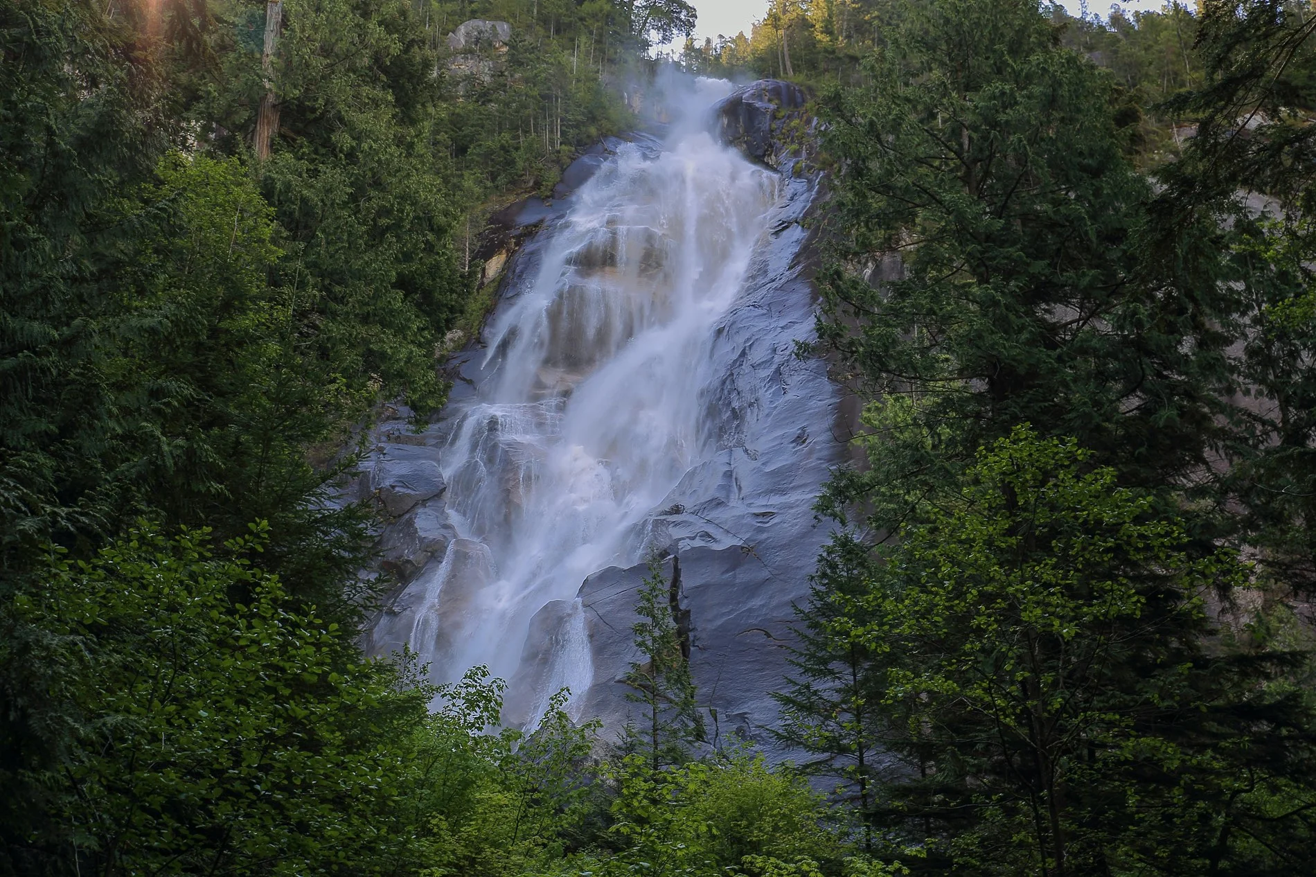 Shannon Falls,237,-.JPG