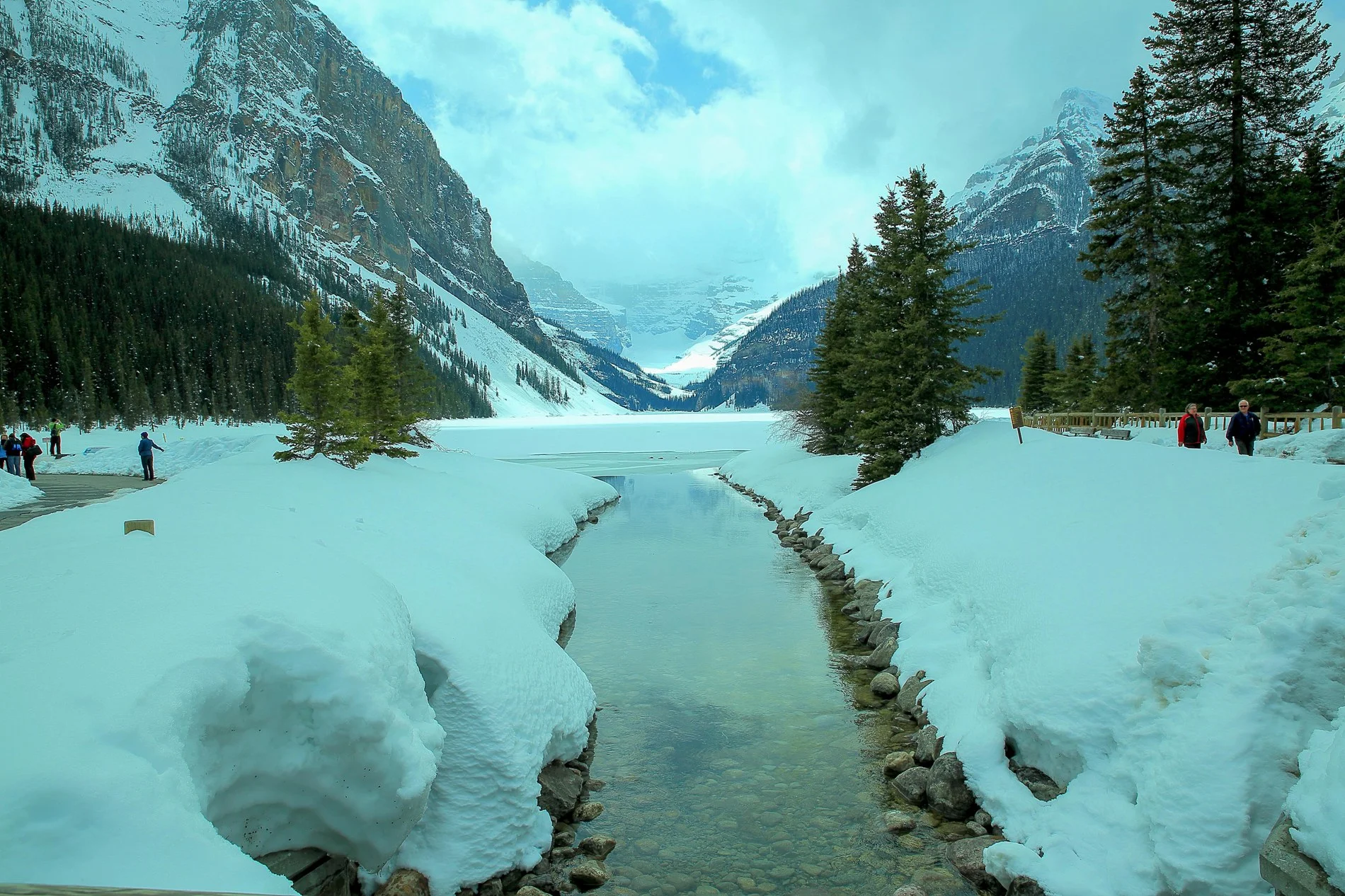 Canadian Rockies,Lake Louise,374,-.JPG