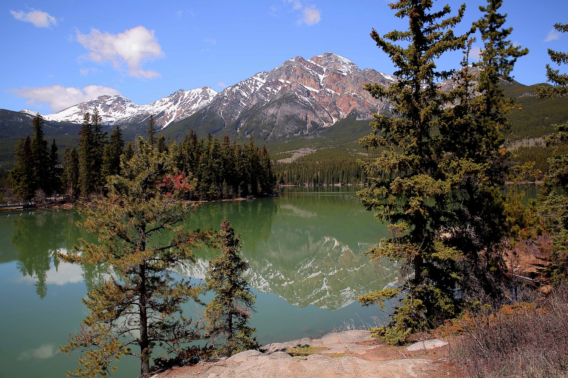 Canadian Rockies,Pyramid Lake, 043,-.JPG
