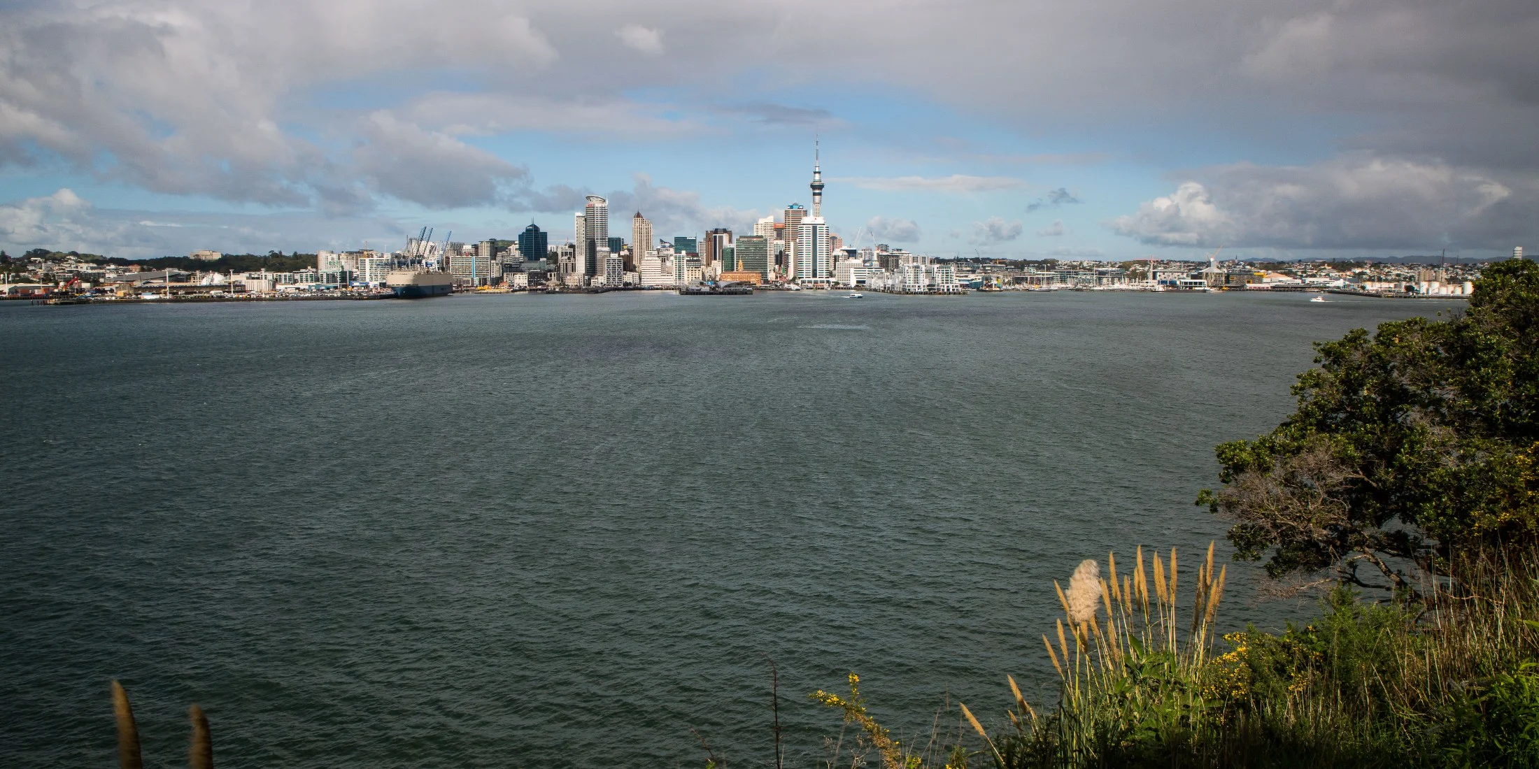 Auckland Harbour,d-4794.jpg