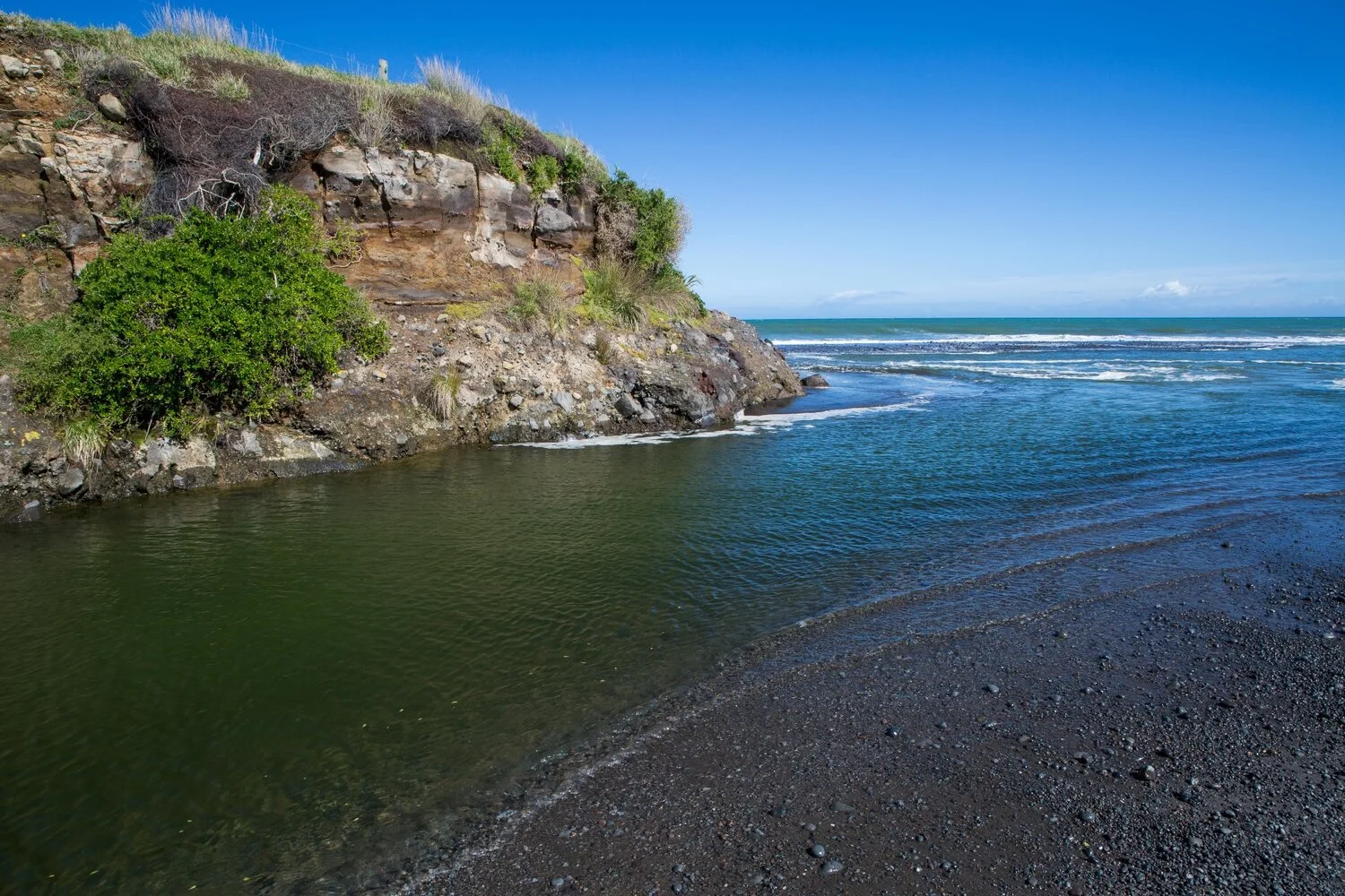 Taranaki Coast,-6545.JPG