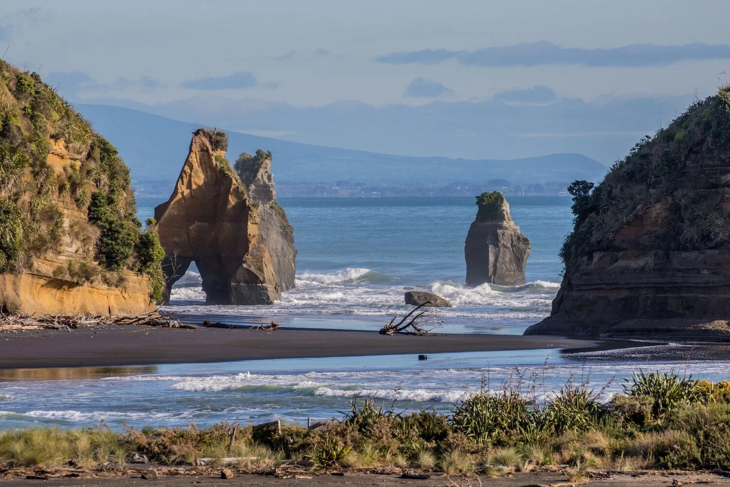 Tongaporutu,The Three Sisters,-4237.JPG