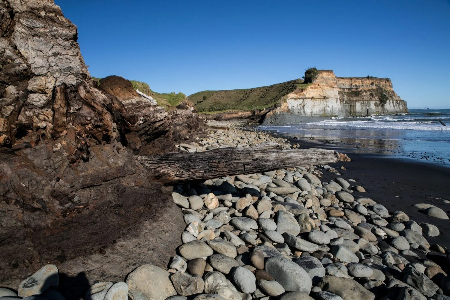 Waitoetoe Beach,-6065.JPG