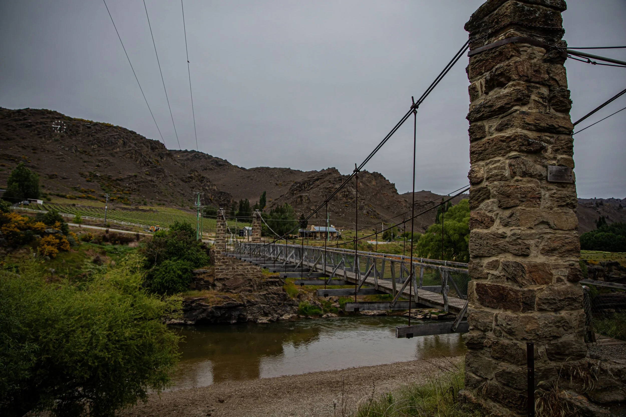 Otago,Alexandra,Manuherikia River,Shaky Bridge,-2463.jpg
