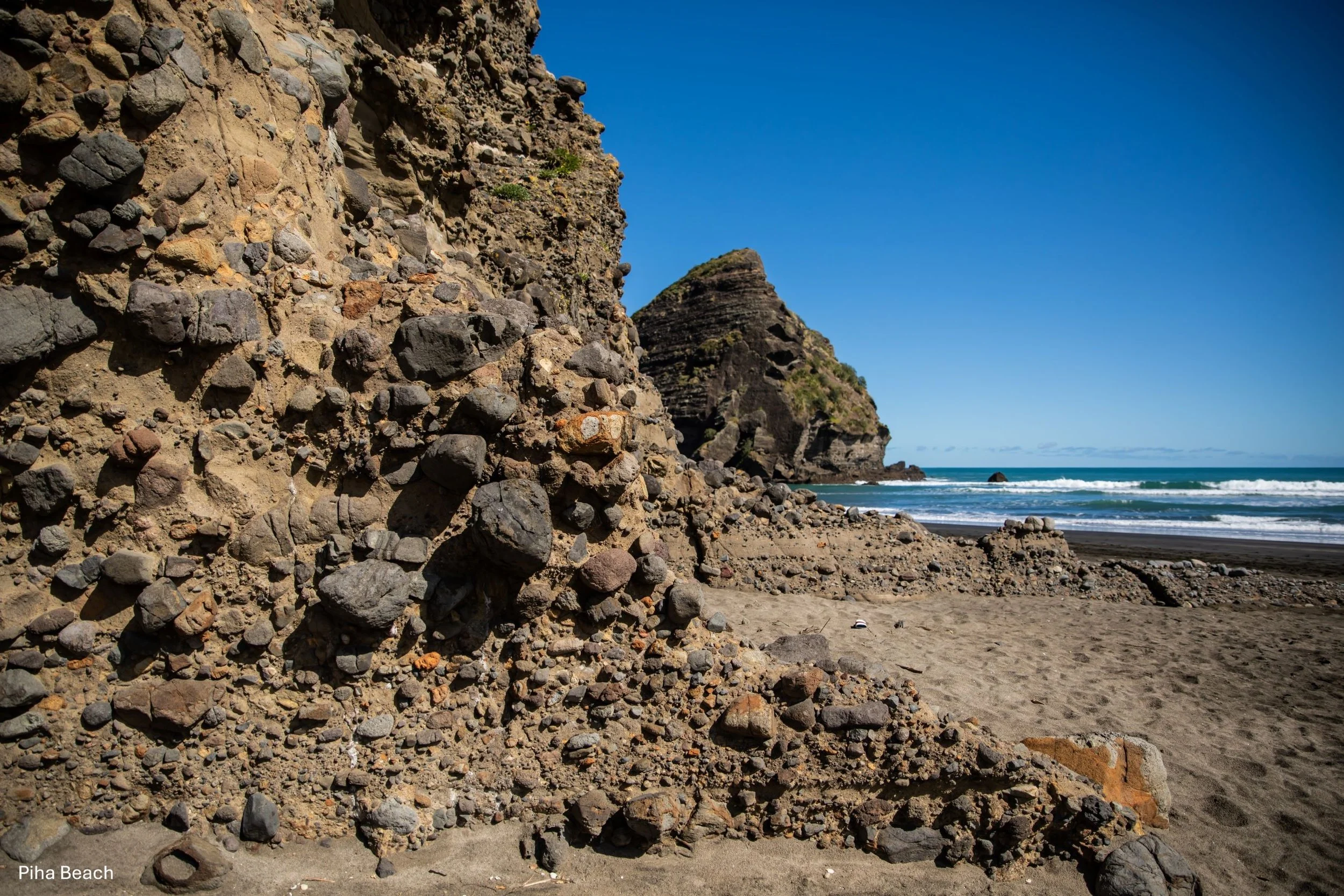 Piha Beach,-5089.jpg