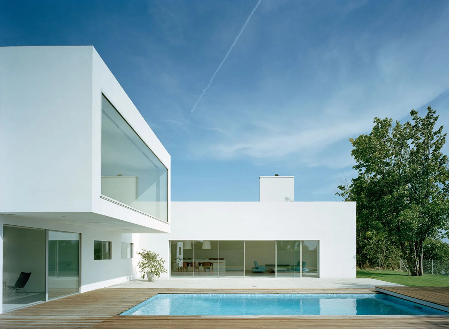 villa m2, 2008