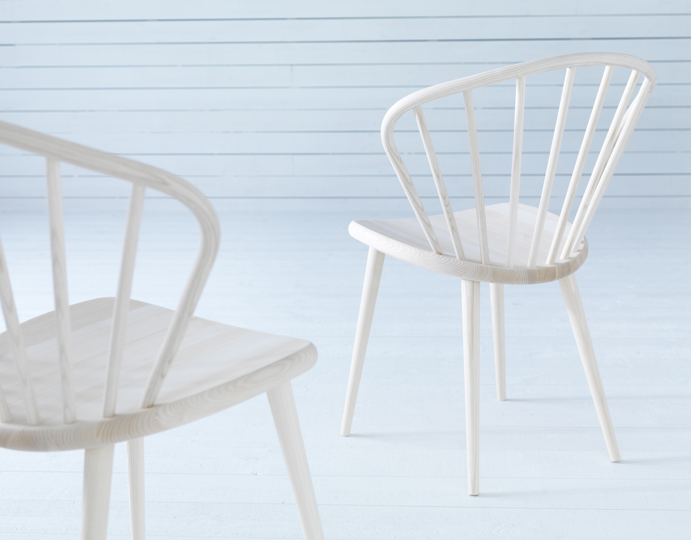 JLP105_MISSHOLLY_CHAIR_2011_6731.jpg