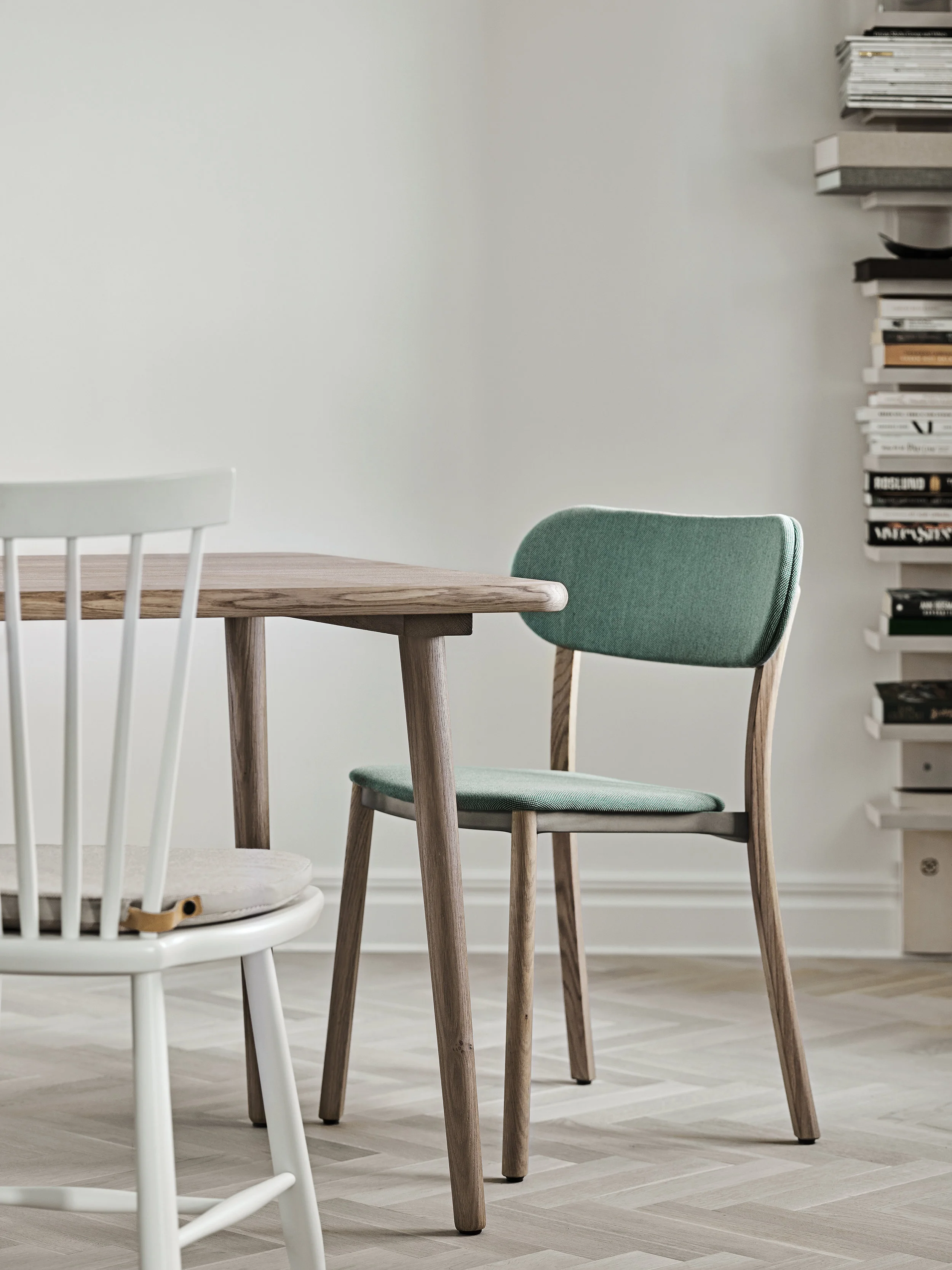 Stolab-Table-Miss Tailor-1.jpg