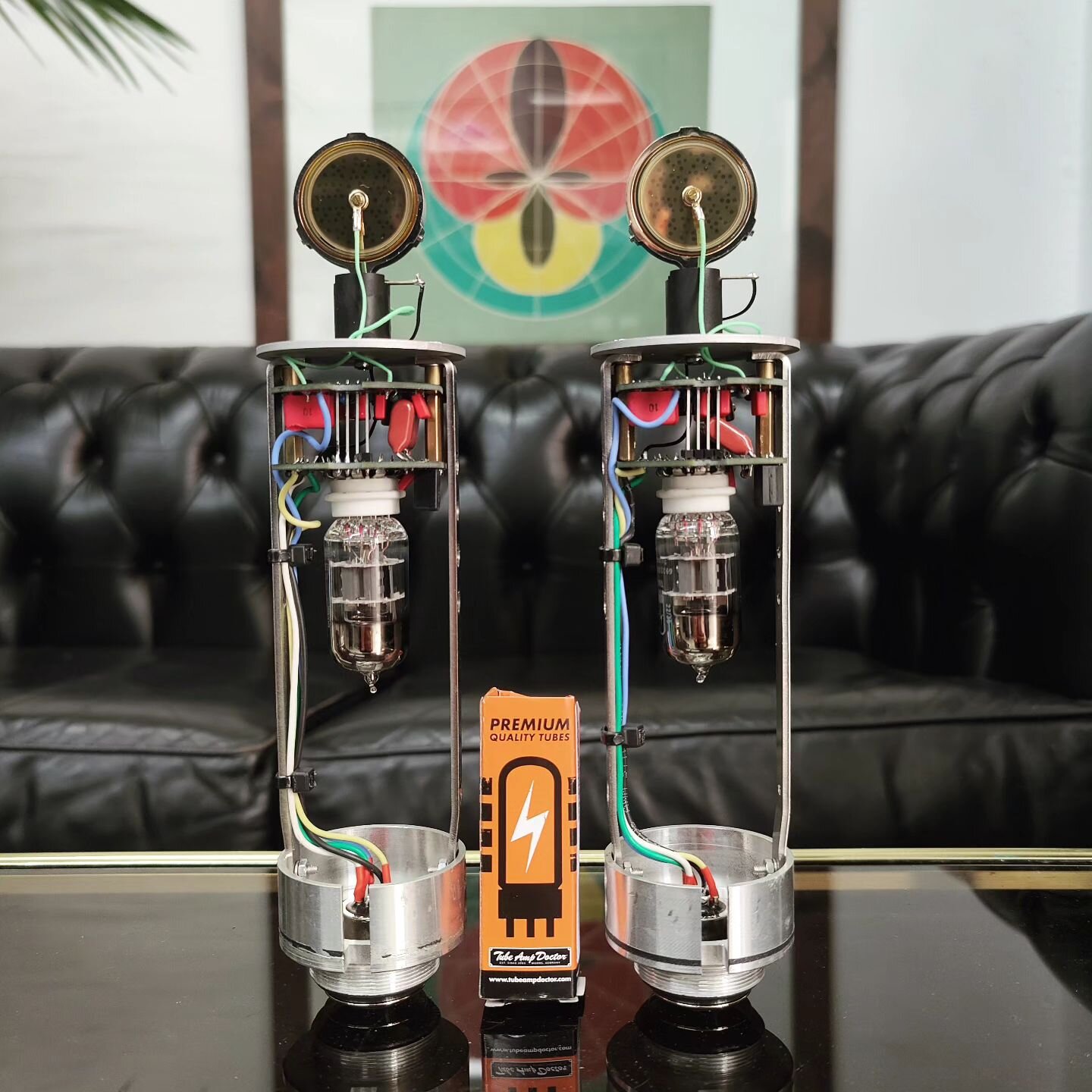 ⚡Magnitube matched pair just to France⚡
@tubeampdoctor tubes beats each and every NOS crap from evilbay or flea markets.
Don't get fooled by the NOS tubes hype and go for a tested and reliable device.
.
.
.
#audio #engineering #electronics #studio #r