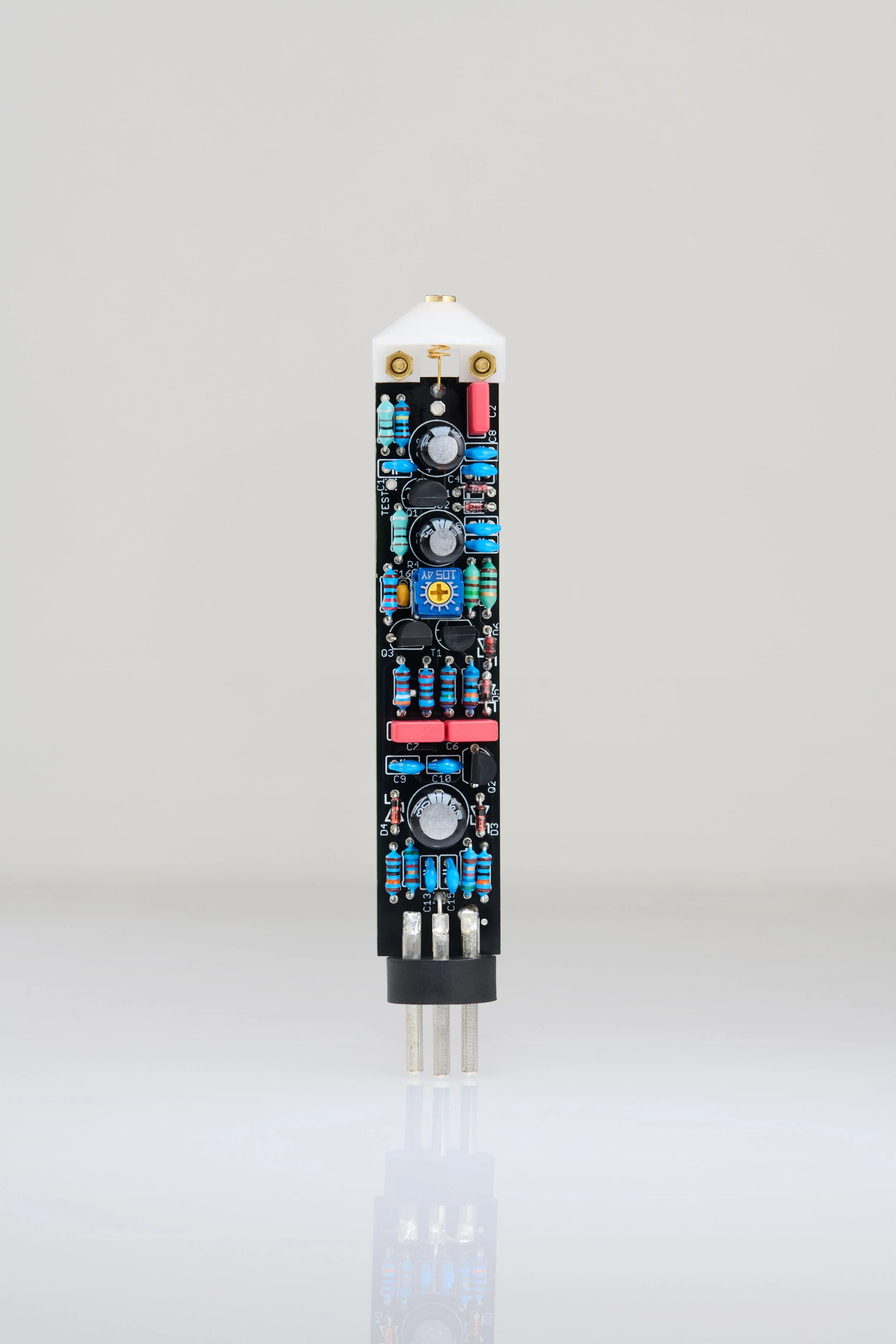 Braingasm_MP1_Small_DIaphragm_Cardioid_Studio_Condenser_Microphone_Circuit_Guts.jpg