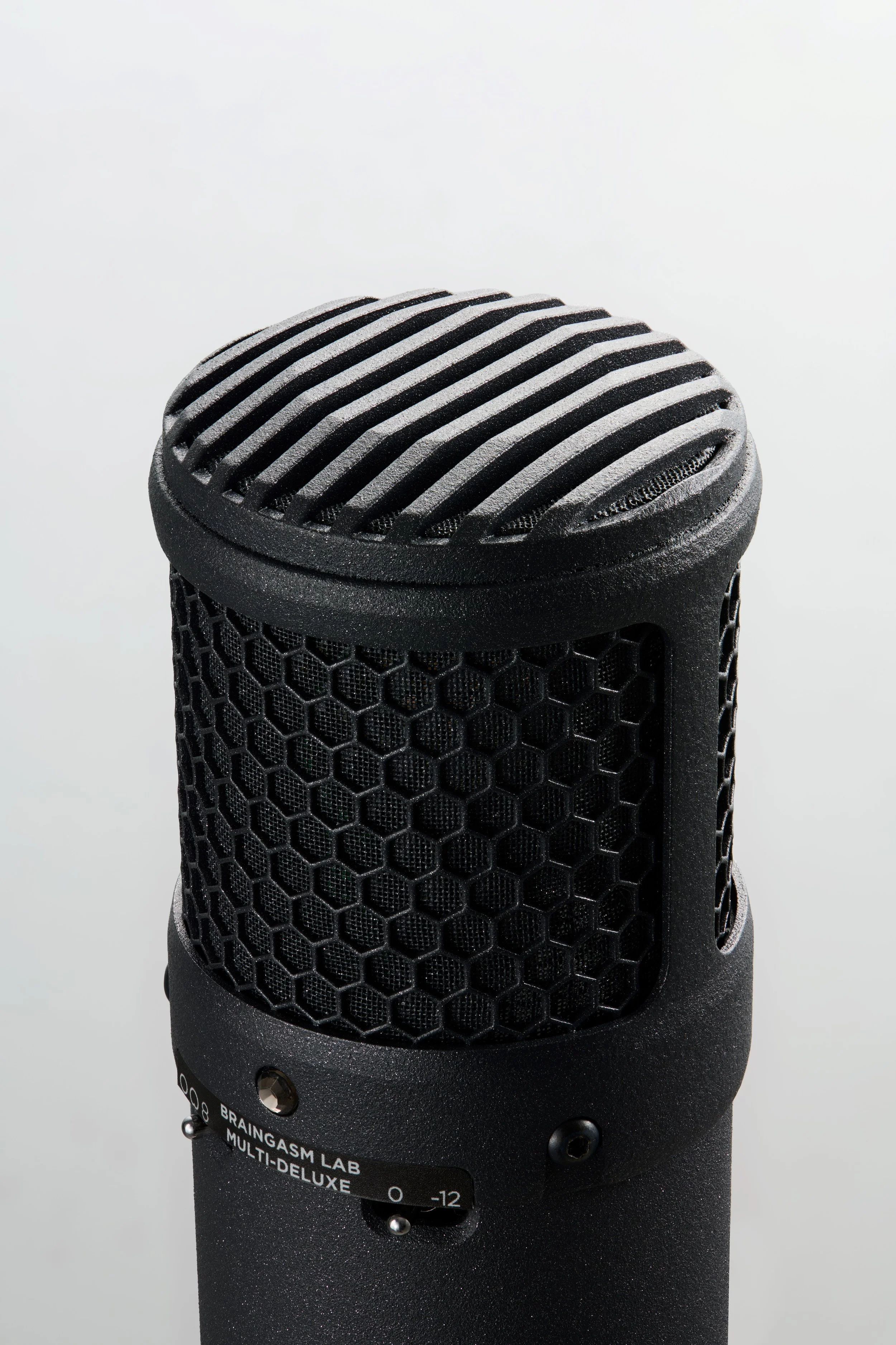 Braingasm_Large_Diaphragm_Studio_Condenser_Microphone_Multideluxe_2.jpg