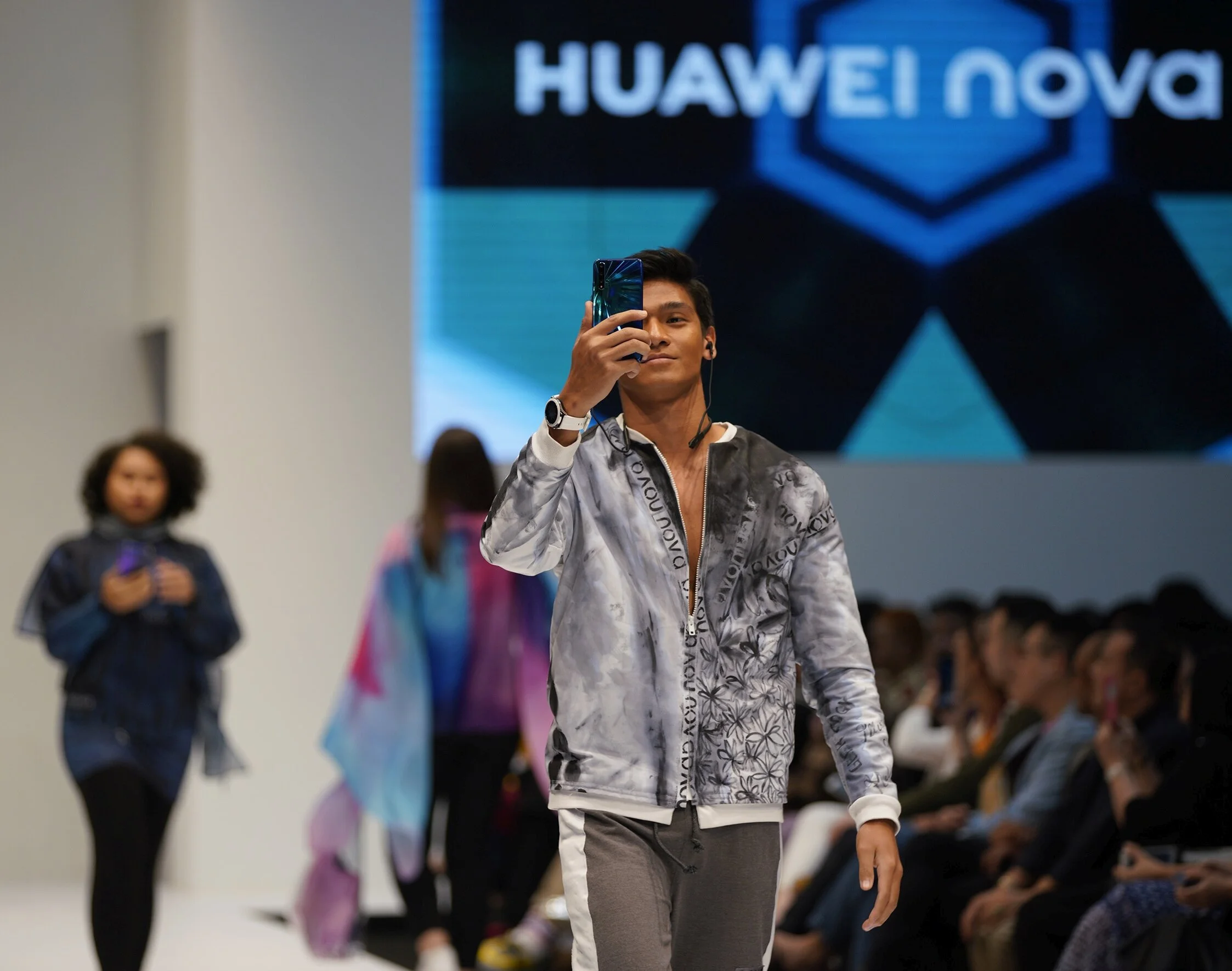 190825-huawei-nova-5t-KLFW2019-07.jpg