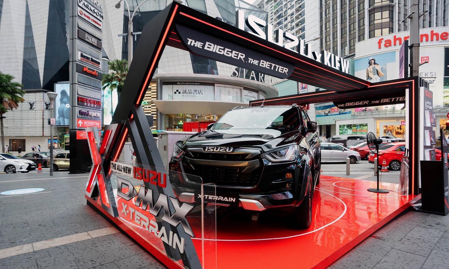 @supersundaystore.os x @isuzumy D-Max, our Official Ultimate Lifestyle Vehicle for @klfashionweek 2022! 

#IsuzuDMax #XTerrain #IsuzuXKLFW #KLFW