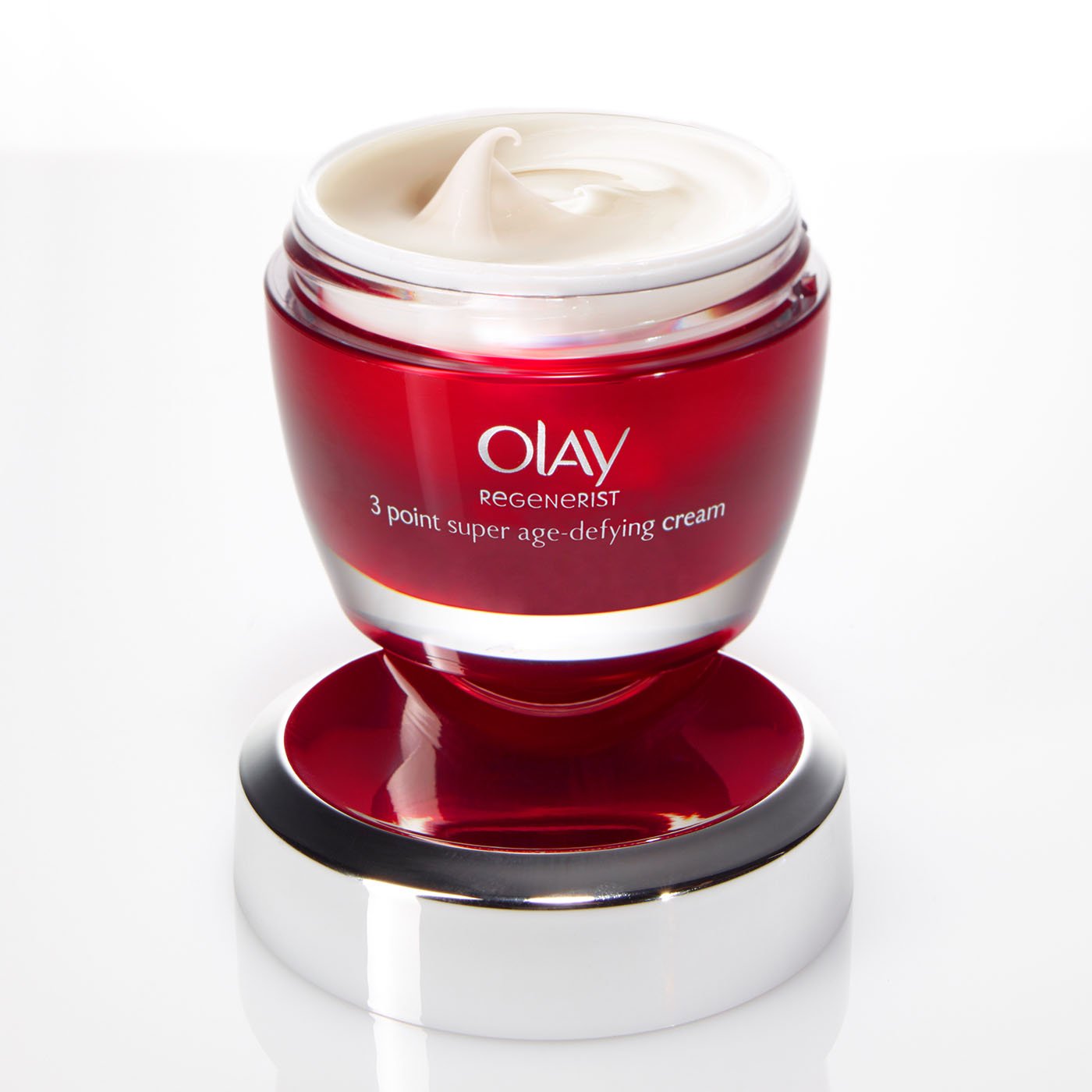  Olay product photographed for Saatchi and Saatchi to be used on Instagram by David Rowland 