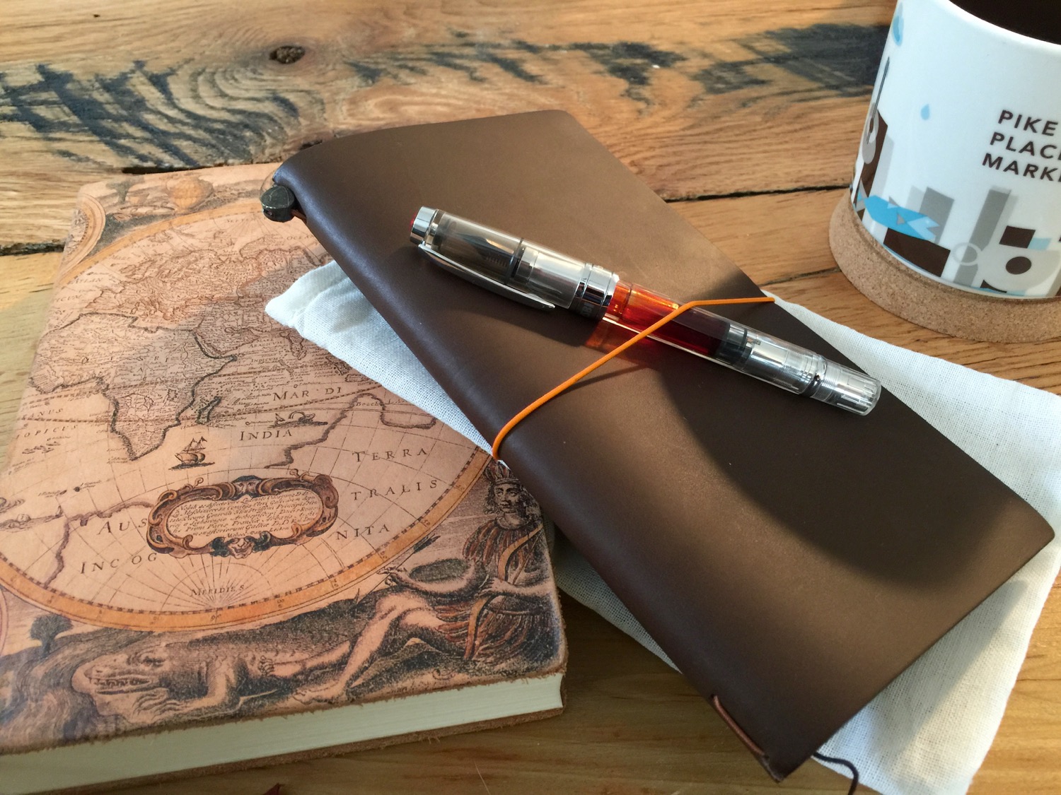 Midori Traveler's Notebook Review: First Impressions — A Better Desk