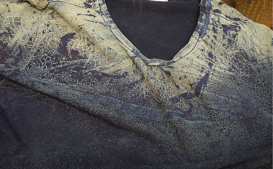 acrylic and resin cracked aged T shirt.jpg