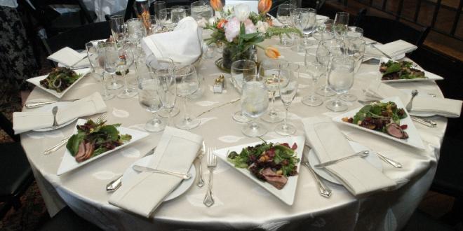 a_banquet_table.jpg