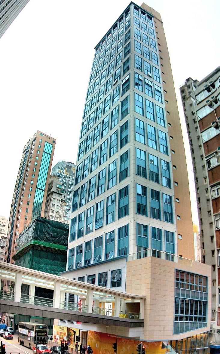 Luxstate - Real Estate - Retail - Hong Kong - Wan Chai QRE Plaza (2).jpg