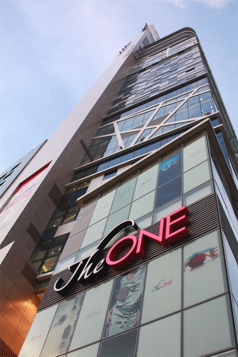 Luxstate - Real Estate - Retail - Hong Kong - Kowloon - Tsim Sha Tsui - The One (3).jpg