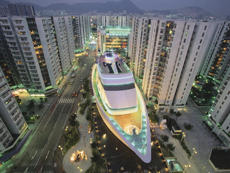 Wonderful Worlds of Whampoa centro comercial en forma de barco Hong Kong