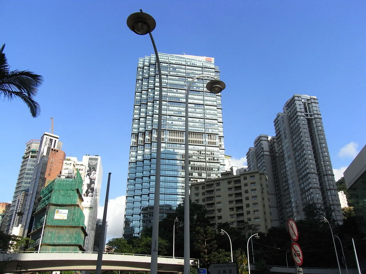 Luxstate - Admiralty - 9 - Three Pacific Place_1b.JPG