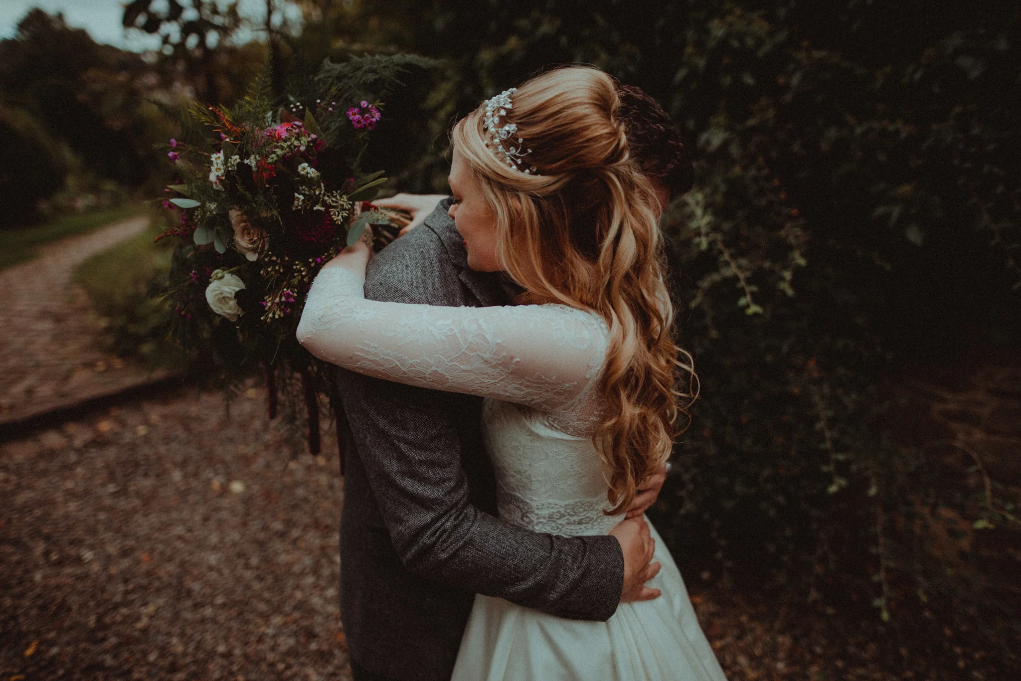 Beautiful outdoor wedding in the french countryside
