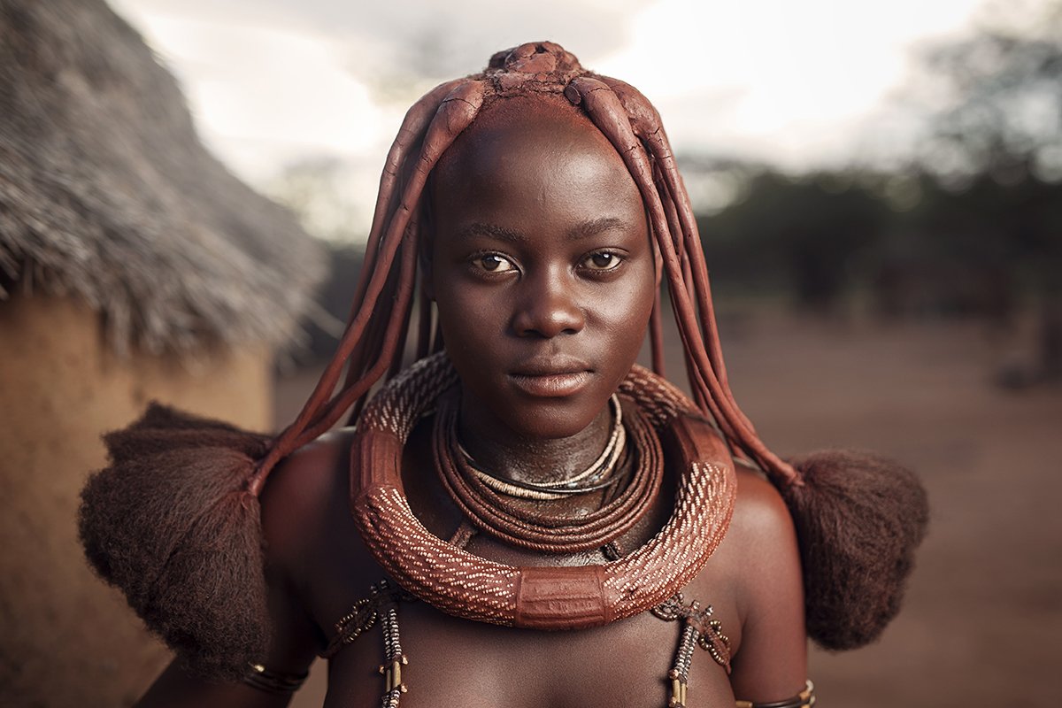 Himba woman Sean Tucker.jpg