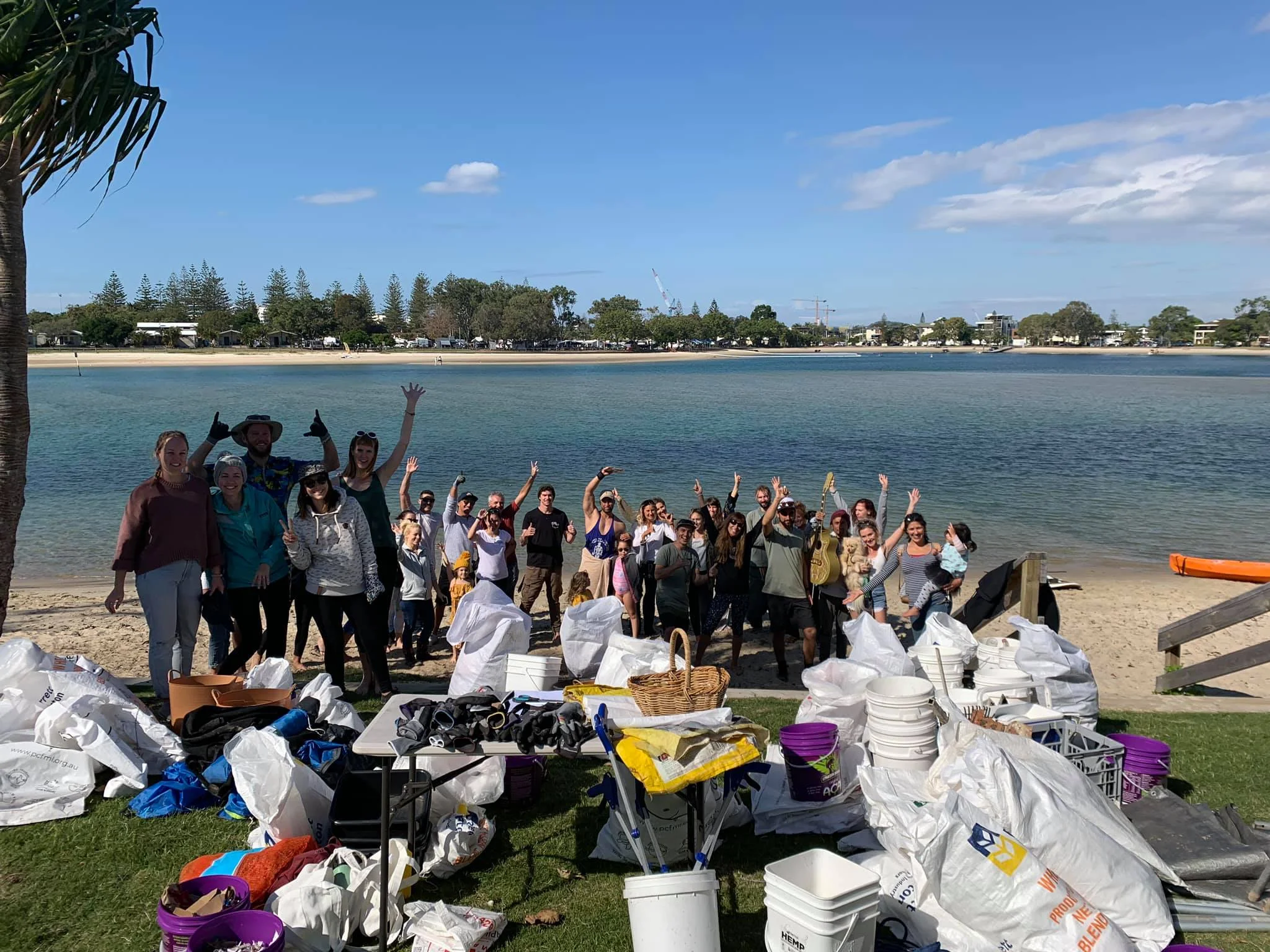 A huge haul of over 2,500 items was collected by around 70 volunteers. Total weight = 151kg.