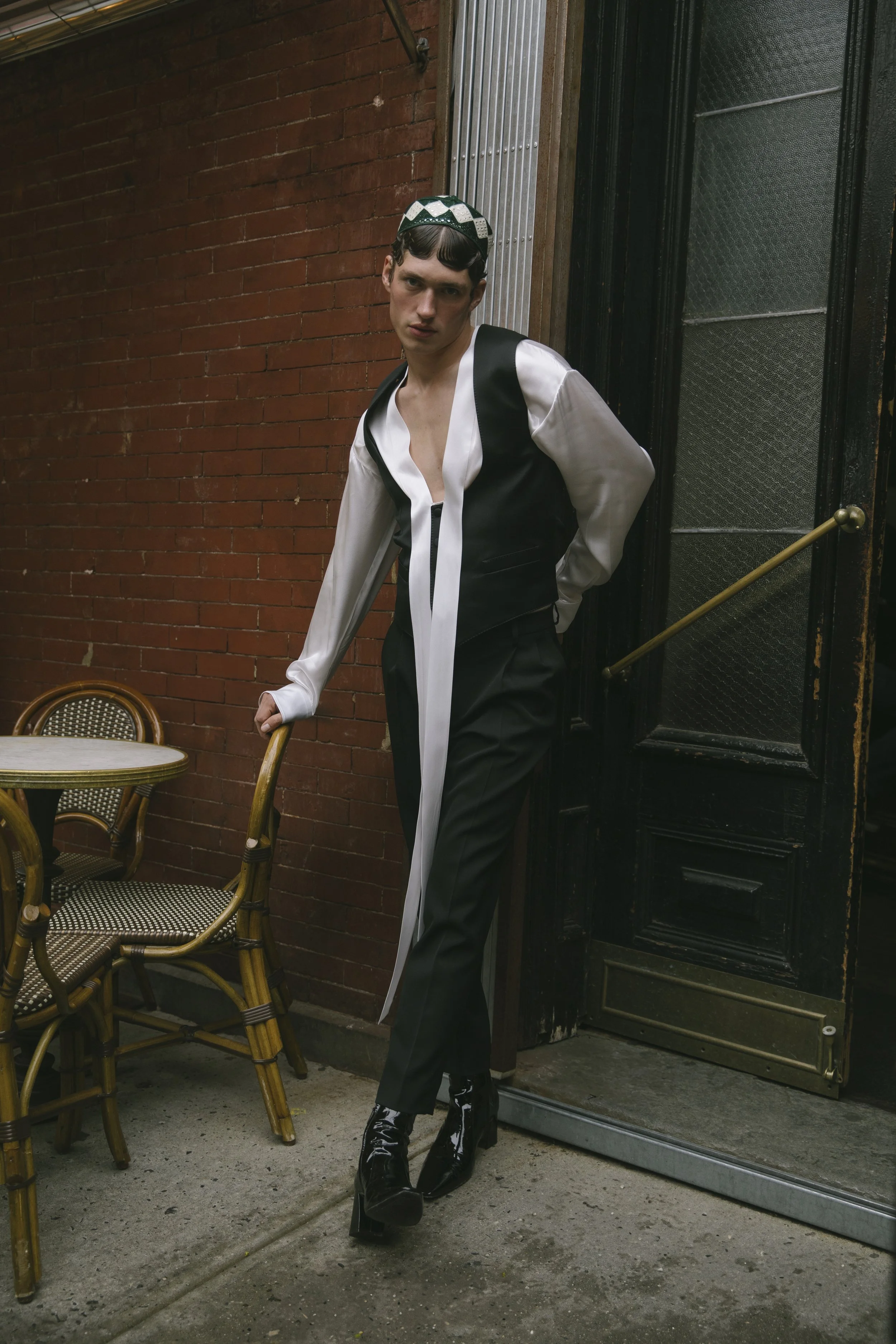 VALENTIN_GLASS_20240510 (1186).jpeg