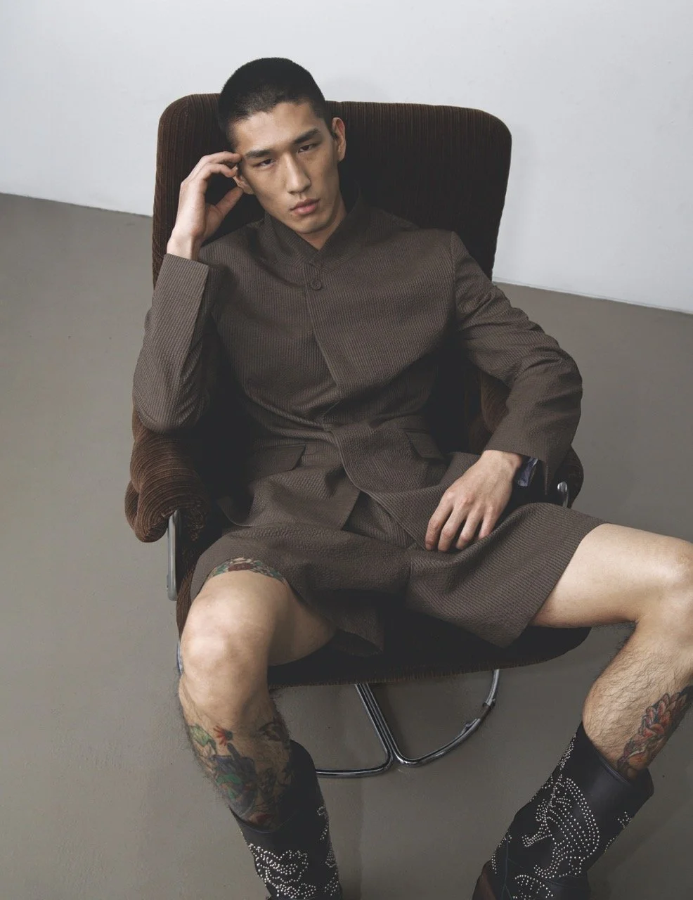 GM_61_Mens_All_Page_40_Image_0001 Large.jpeg