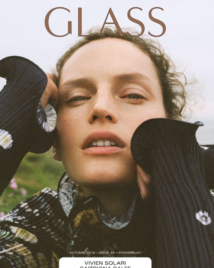 GLASS - VIVIEN SOLARI