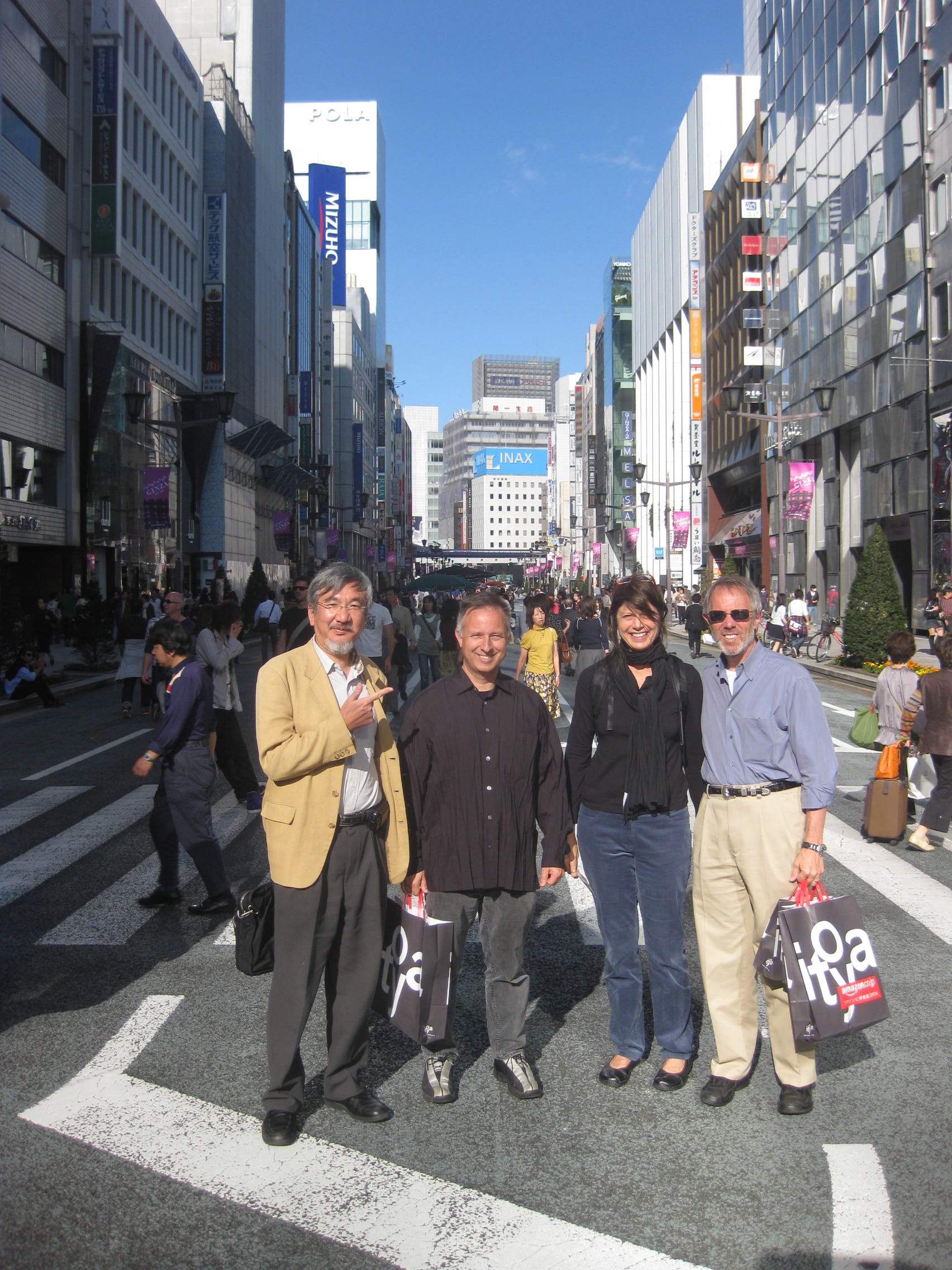 2006 Ginza with friends.jpg