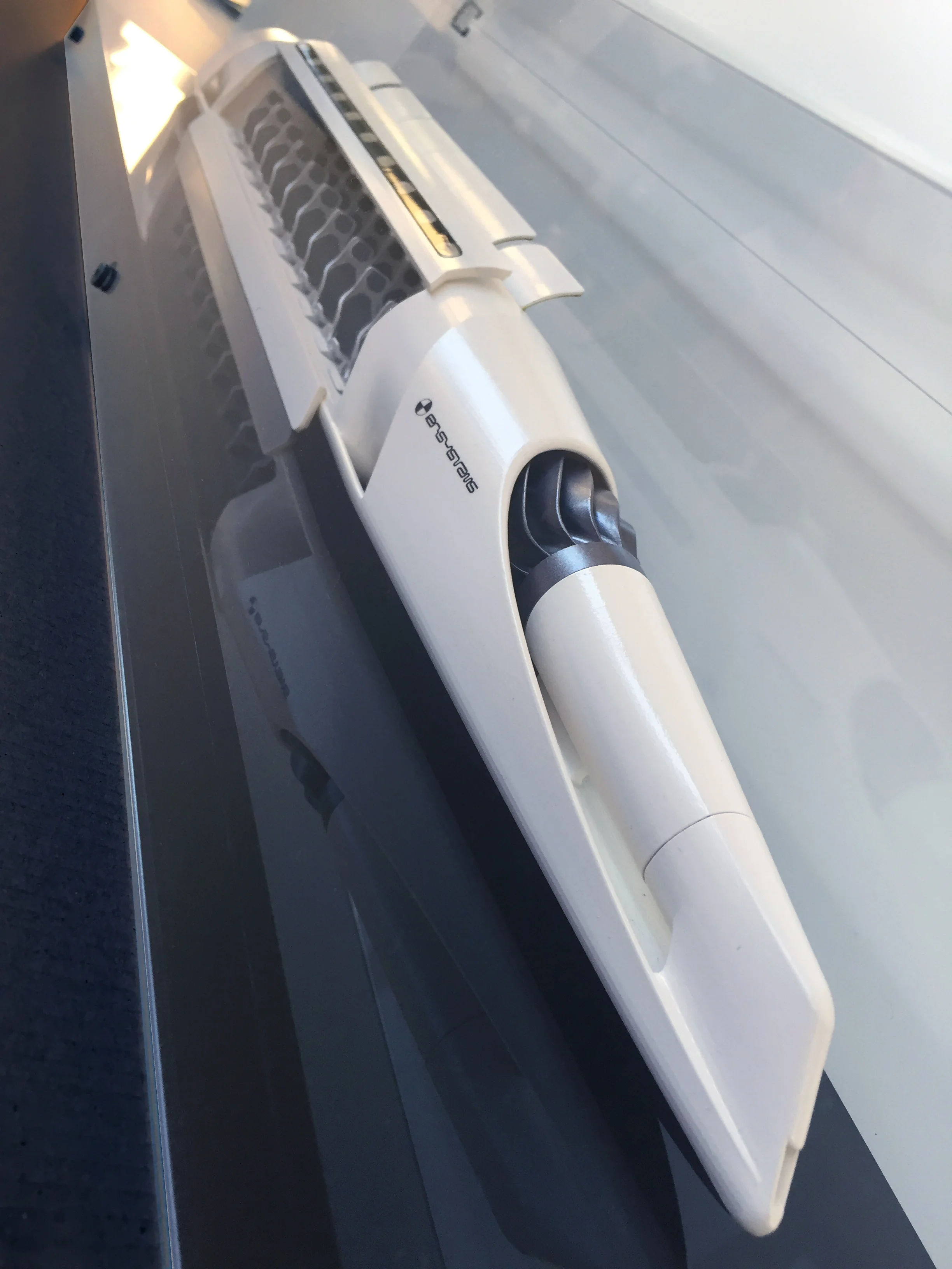 rbsystems_rustem_baishev_hyperloop_pod_model5.jpg
