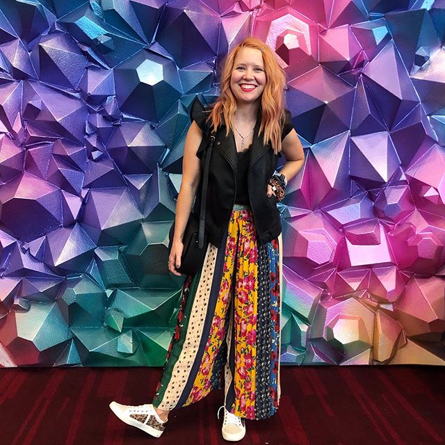 Sale alert! My #patternplay pants are 20% off today! 👏🏼&hearts;️👏🏼 Linked here: http://liketk.it/2Eorb, in the @liketoknow.it app and in my bio. #liketkit #trustyourcloset #LTKsalealert #livecolorfully #myanthropologie