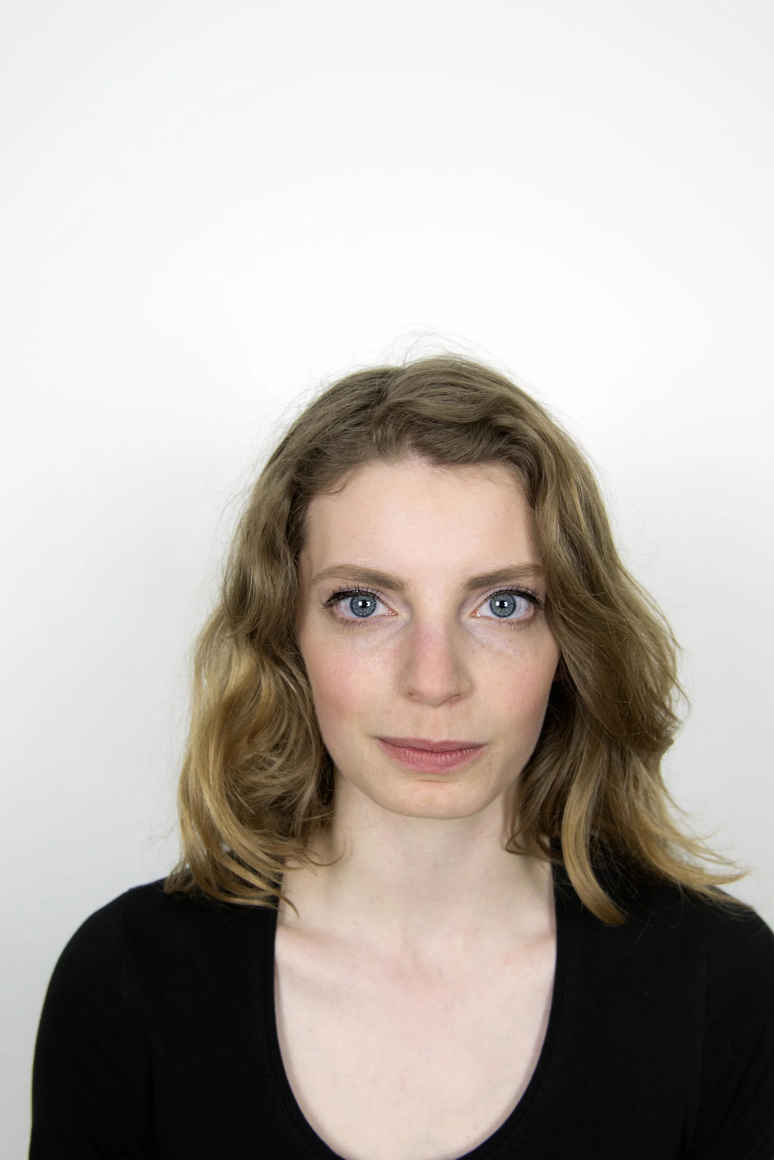 LizzieColour10.jpg