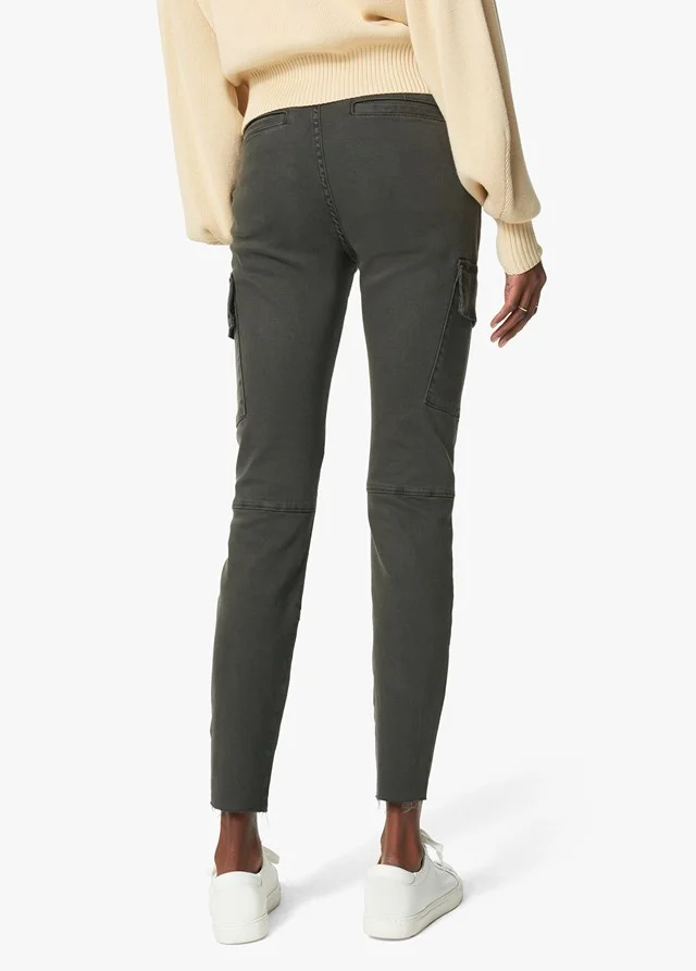 4022_charcoal_grey_b.jpg