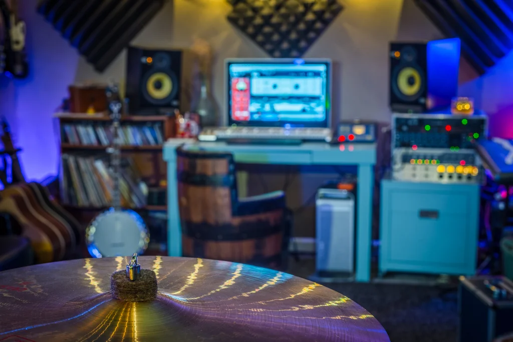 Studio-22.jpg