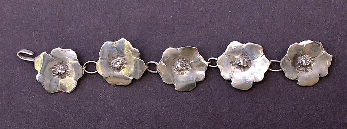 5-Flower bracelet