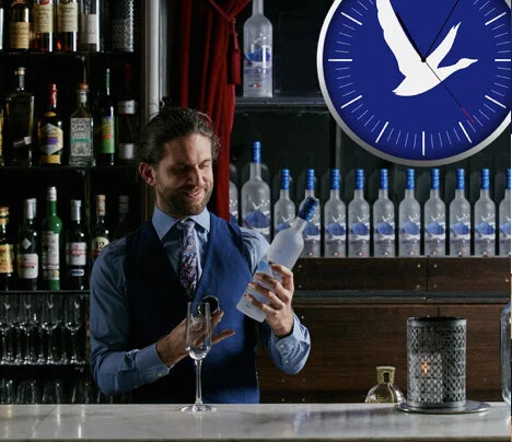  One-hour bar promotions for specials and free samples. 