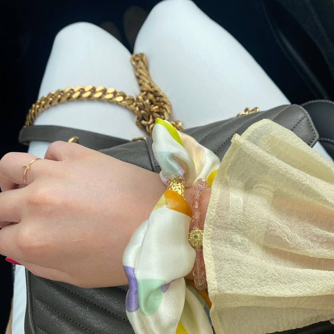 🍋🍊🍋🍊

SS21 💛 Citrus &amp; Silk Launch

Citrus &amp; Silk's launch collection has arrived... just in time for the heat wave! ☀️

Beautiful scrunchie bracelets, handmade using Liberty silk. Limited numbers available - &gt; @citrus_andsilk 

#scrun