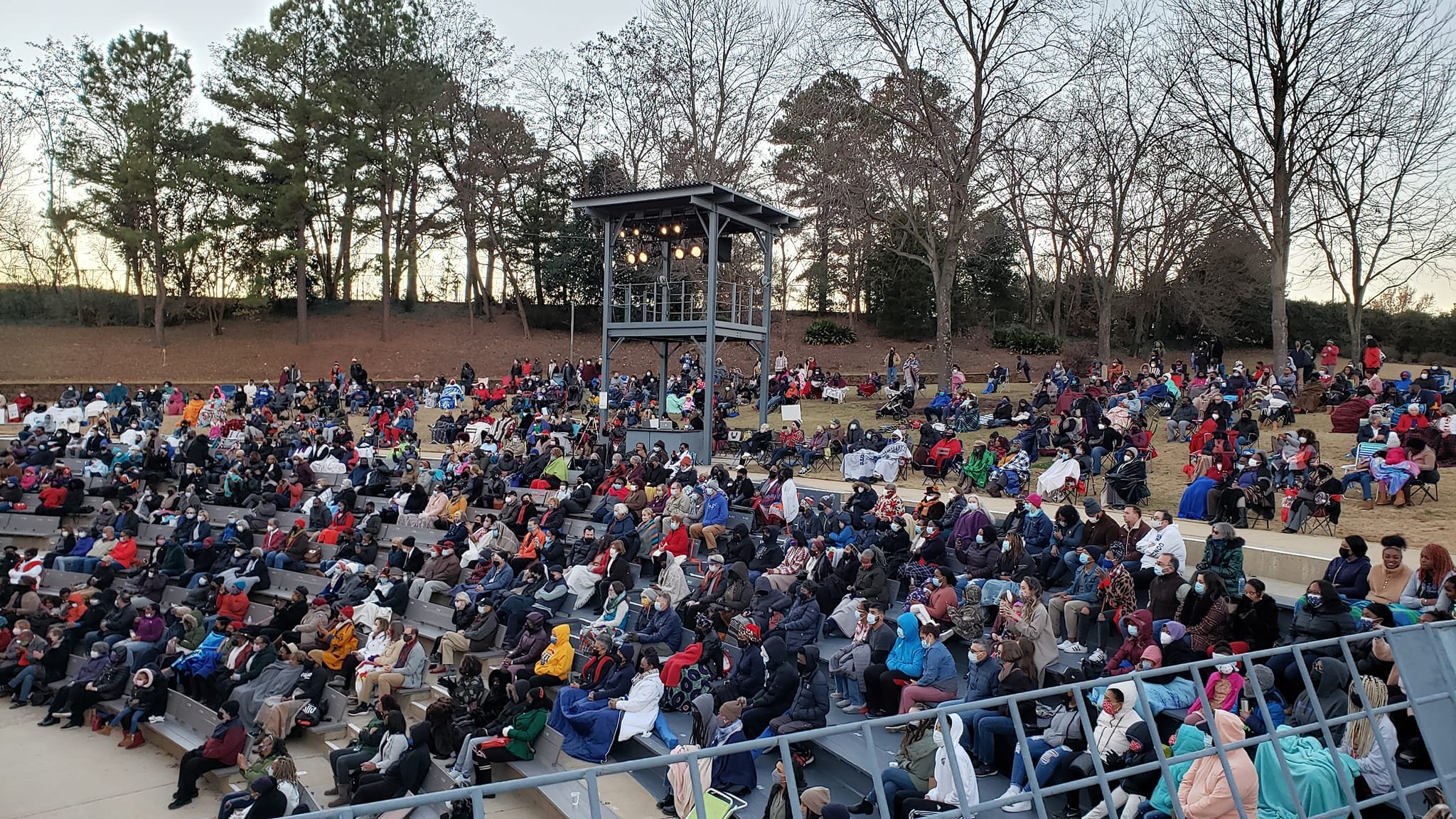 bn 2021 crowd at amphitheater.jpg