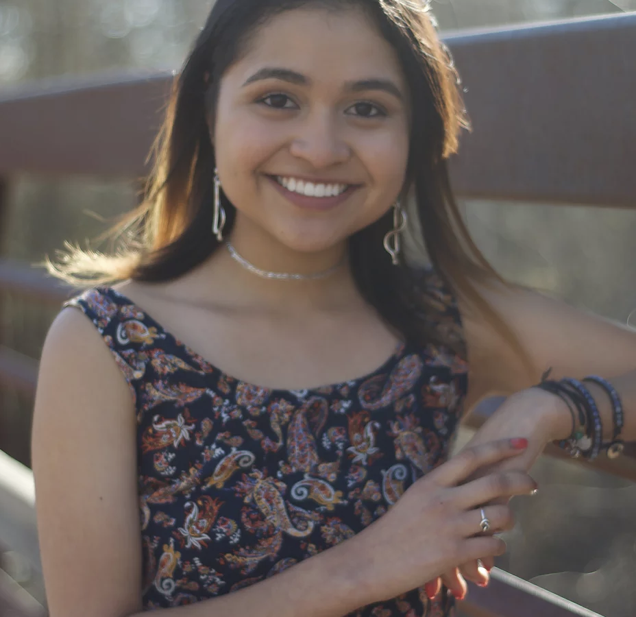 Alyssa Gutierrez feeding happiness eating disorder bio