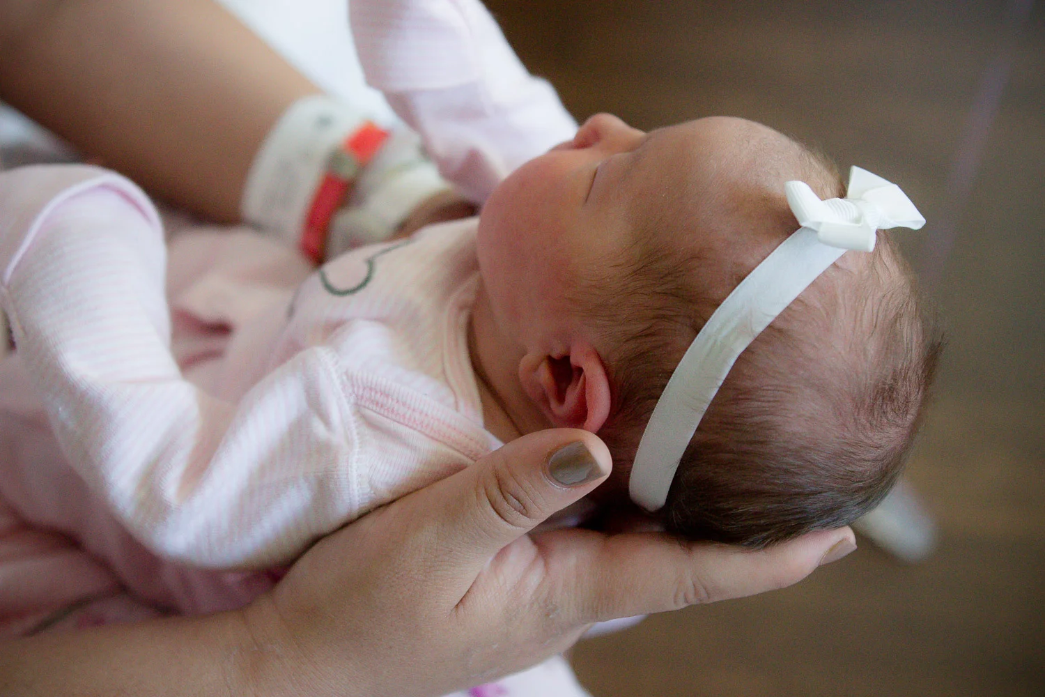 Precious new life - Crown Point, IN Storytelling Photography