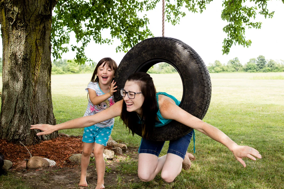 crown-point-indiana-storytelling-photographerWS&B-14.jpg