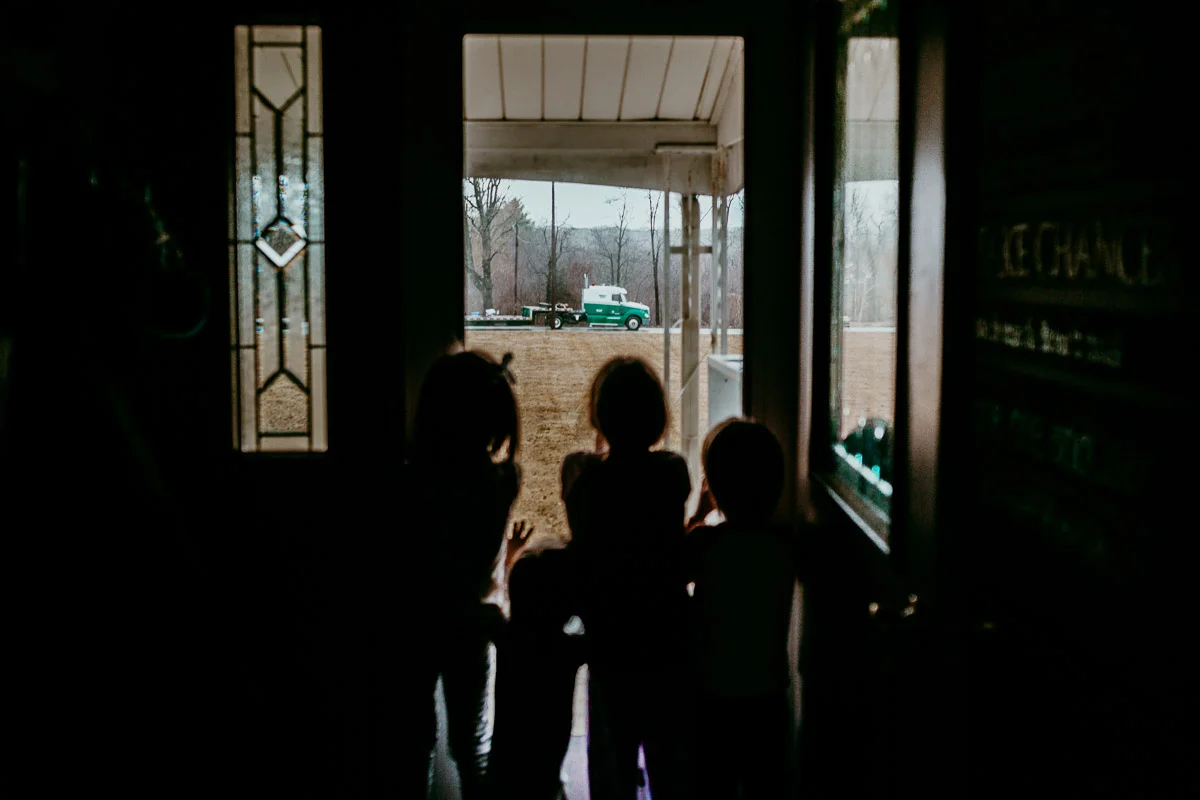crown-point-indiana-storytelling-photographerWS&B-5.jpg