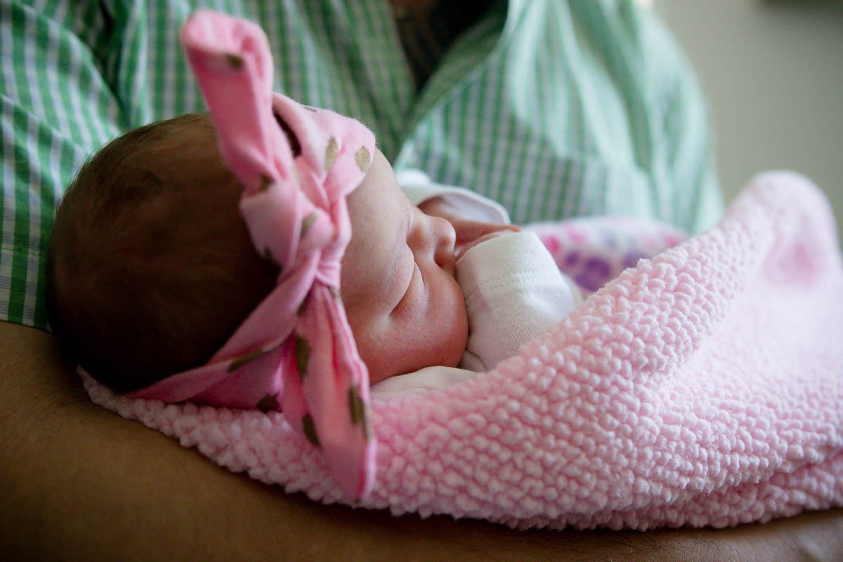 crown-point-indiana-newborn-photographerWS&B-2.jpg