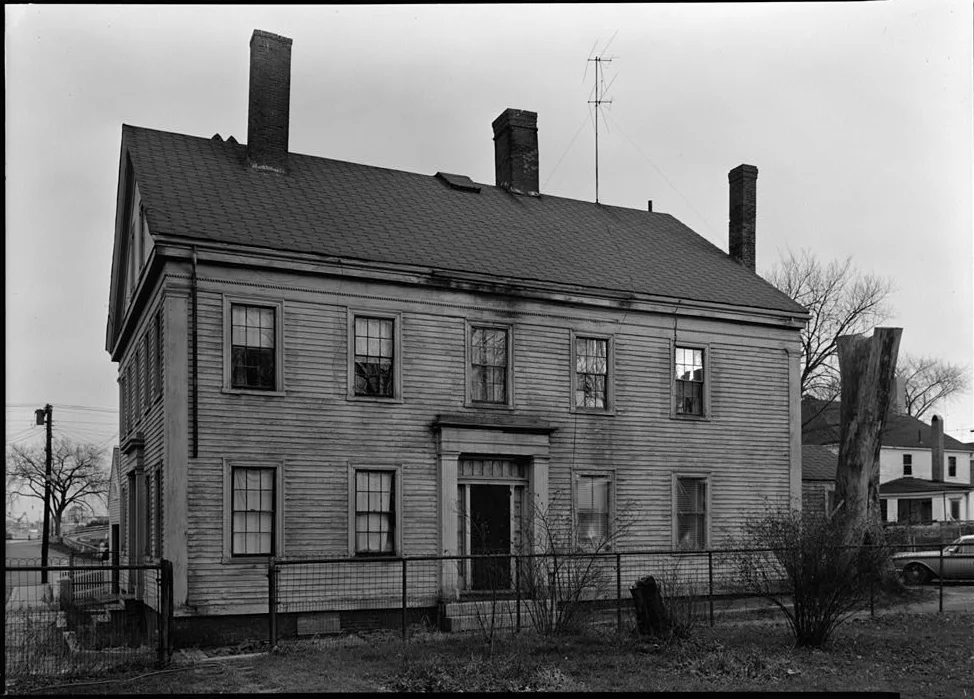 139 Manning St