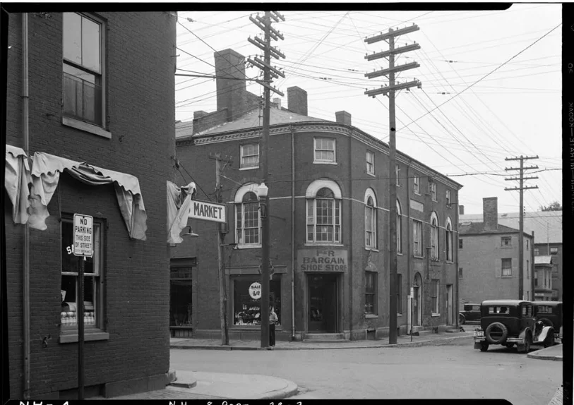 Original Custom House on Daniel St